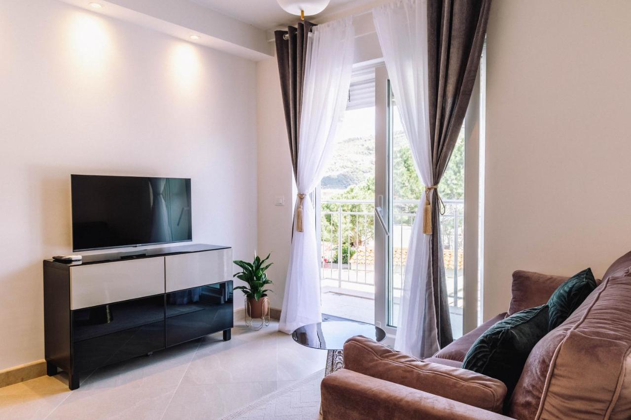 Brand New & Comfort Apartment L & L ,Free Parking + Close To Beach Dubrovnik Exterior photo
